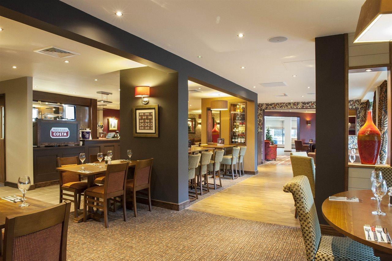 Premier Inn Bath City Centre Buitenkant foto